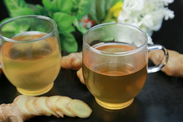 寝る前の生姜湯は太る？痩せる？睡眠に与える影響や飲み方の注意点
